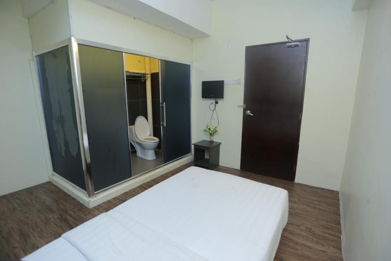 Jam Hotel Kota Warisan Sepang @ Erl Salak Tinggi, Klia 1-2 & F1 Zewnętrze zdjęcie