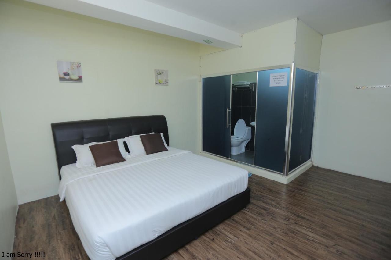 Jam Hotel Kota Warisan Sepang @ Erl Salak Tinggi, Klia 1-2 & F1 Zewnętrze zdjęcie