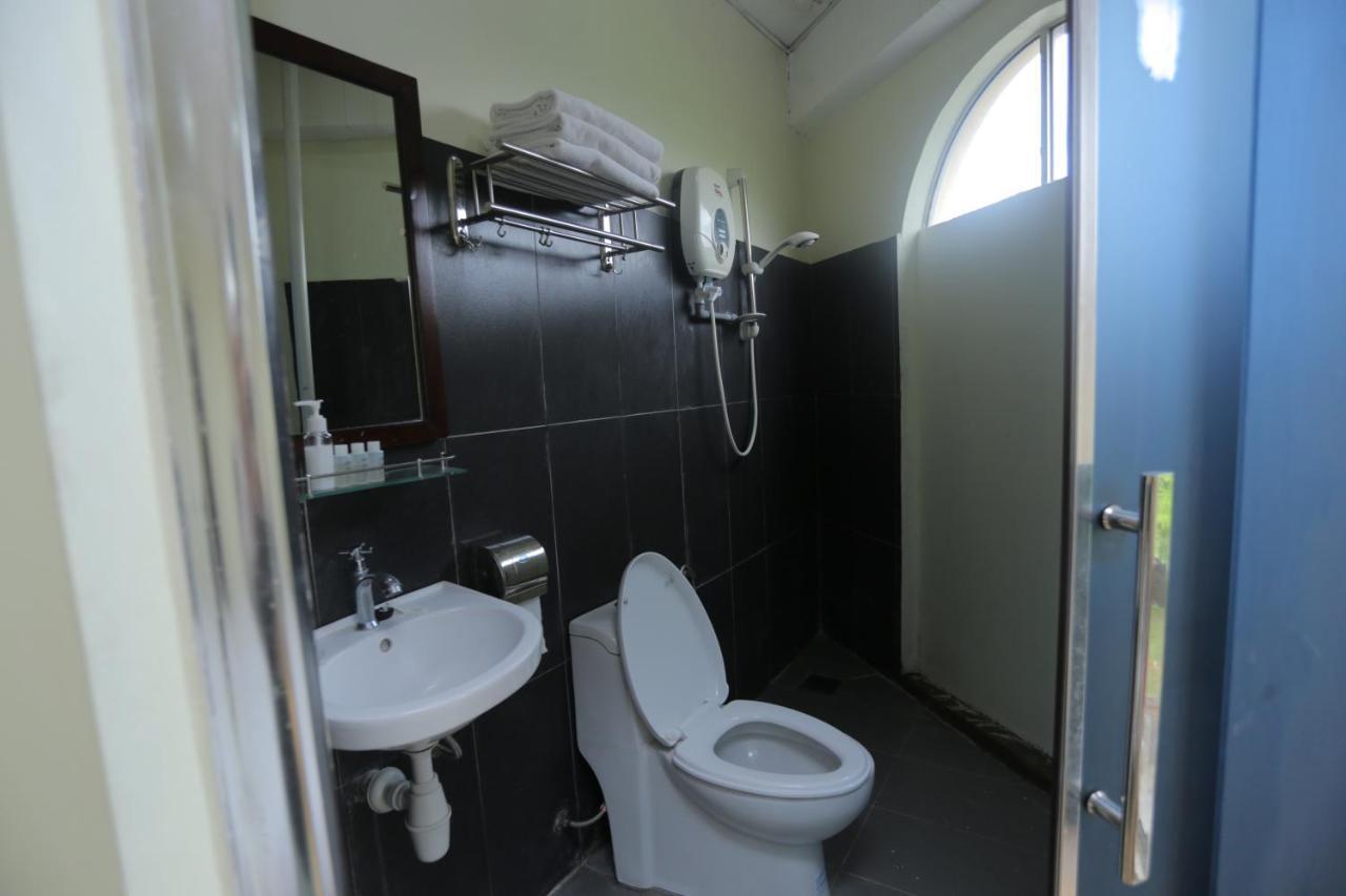 Jam Hotel Kota Warisan Sepang @ Erl Salak Tinggi, Klia 1-2 & F1 Pokój zdjęcie